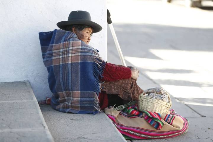 Pobreza caería en Perú más de dos puntos porcentuales en el 2025 por dinámica económica