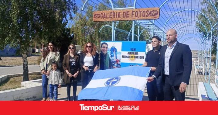 Puerto Santa Cruz Familiares de Fernando Alturria participaron de un sentido homenaje