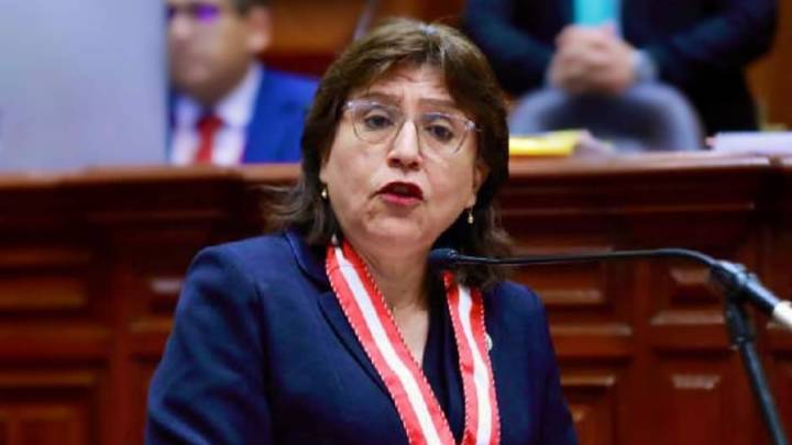 Subcomisión aprueba acusar a Delia Espinoza por infracción constitucional con inhabilitación de 10 años