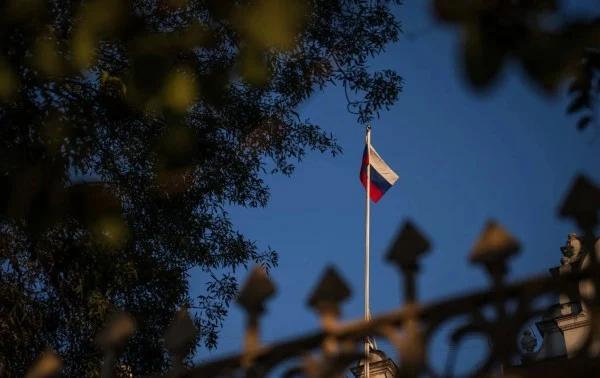 Dio EU a México una lista de espías rusos. México los dejó quedarse