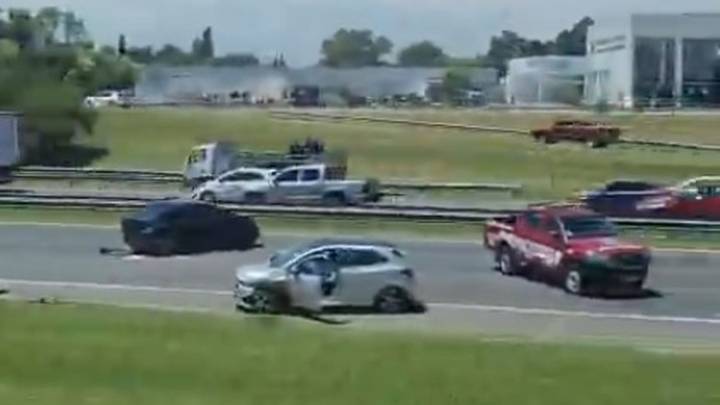 Choque y tránsito cortado en Panamericana