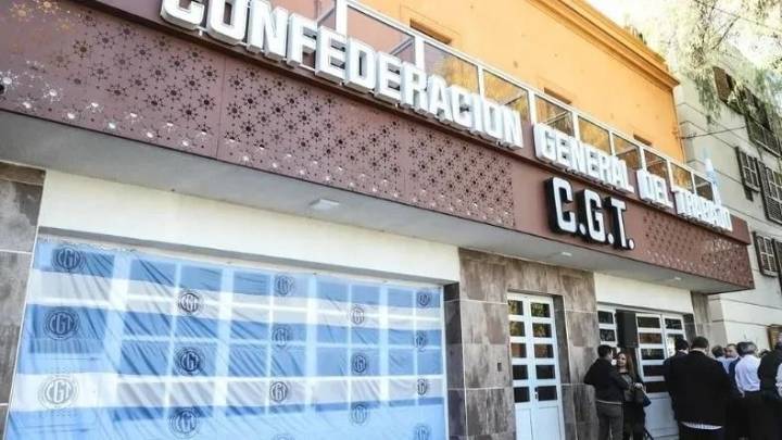 Por sentirse injuriados, la CGT y la Uocra denuncian a desempleados autoconvocados