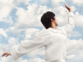 Pantone anuncia el color del año 2026: cuál es, por qué lo eligieron y todo lo que debes saber