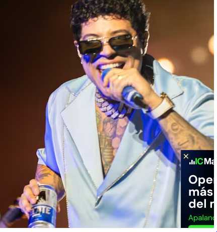 La historia de Grupo Firme y Eduin Caz: de cantar por 50 pesos a llenar grandes estadios