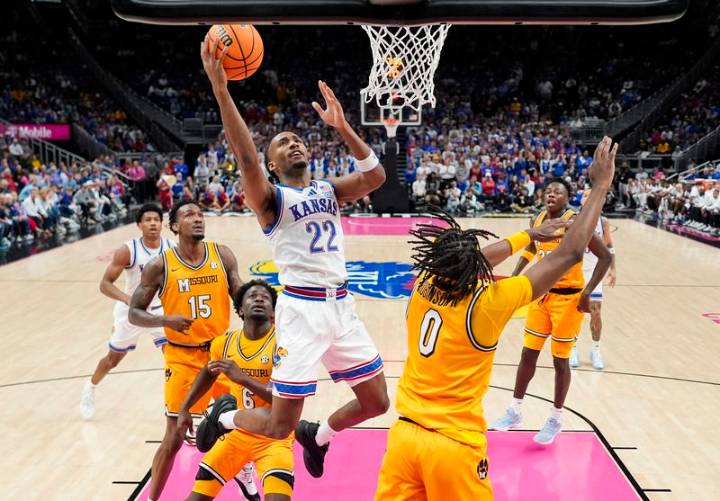 Top 25 roundup: Mark Few earns 750th career win as No. 11 Gonzaga routs UNF