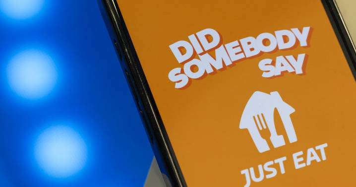 Just Eat giving away 2.4million prizes including £10,000 jackpot