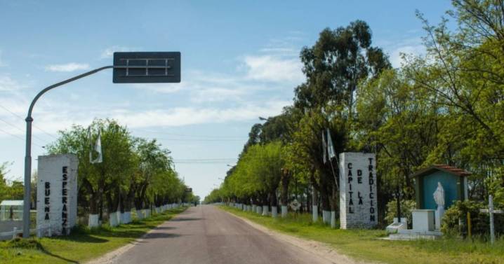 Buena Esperanza arde por el ataque a pedradas de dos hermanas a una funcionaria