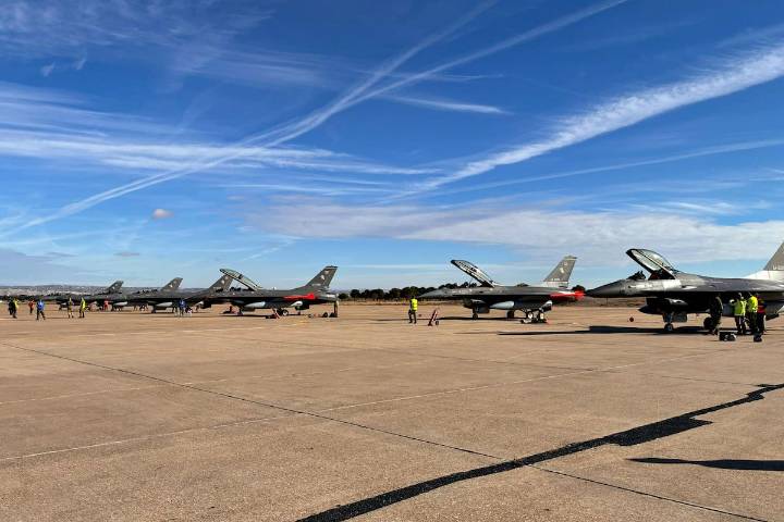 Vuelo rasante. Cuándo y a qué hora ver los aviones de combate F