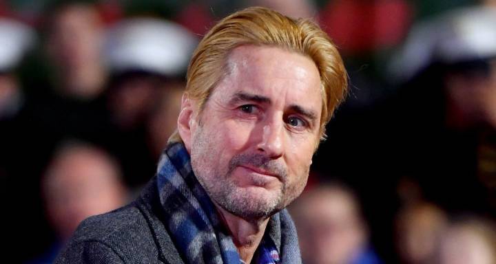 Luke Wilson Shows Off New Blonde Hair at Hollywood Christmas Parade | Hair, Luke Wilson 
