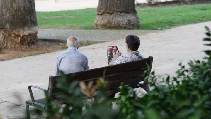 Enrique Devesa, economista: "En 2026 la edad de jubilación será 66 años y 10 meses, mientras que en 2025 es 66 años y 8 meses; si tienes más de 38 años y 3 meses cotizados, te puedes seguir jubilando