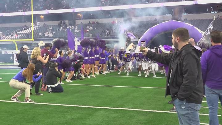 Rivalries, revenge and redemption | Southeast Texas football reaches critical mass in regional finals