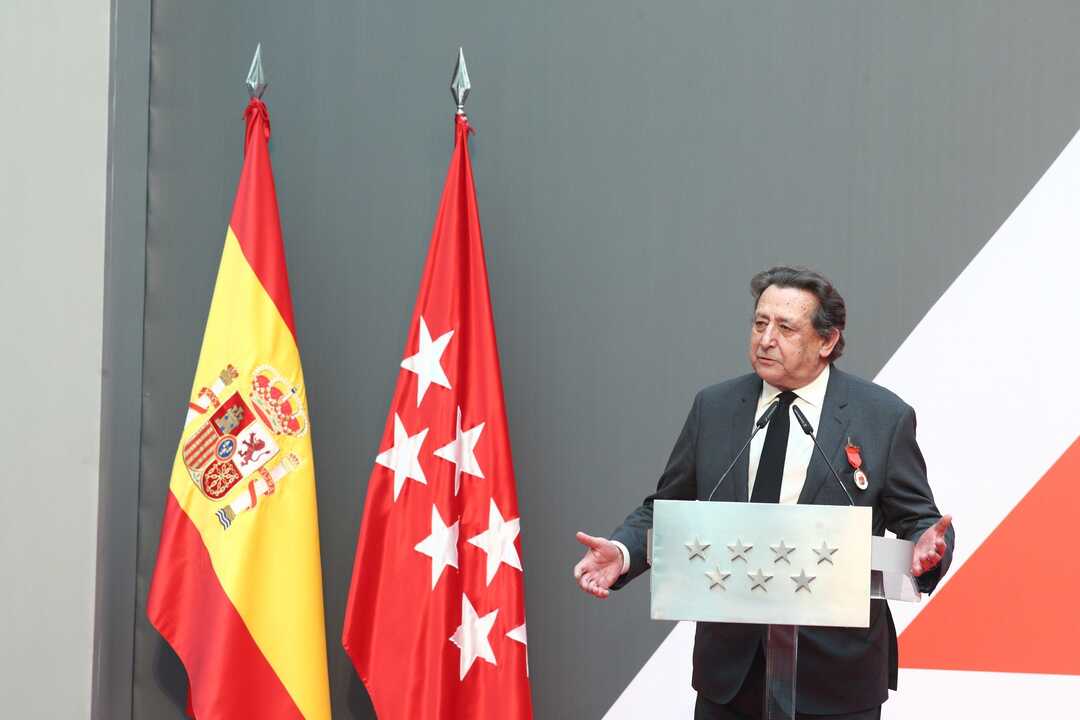 Fallece Alfonso Ussía a los 77 años: periodismo y literatura en primera línea