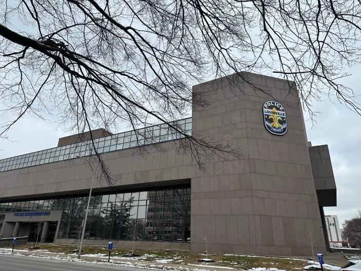 Records show LMPD chief widened probe of officer for immigration data searches