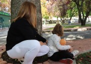 Euskadi regula las familias monoparentales: podrán solicitar ayudas a la conciliación desde enero