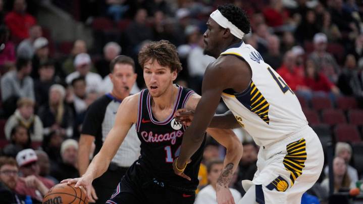 Siakam scores season-high 36 points as Pacers beat struggling Bulls 120