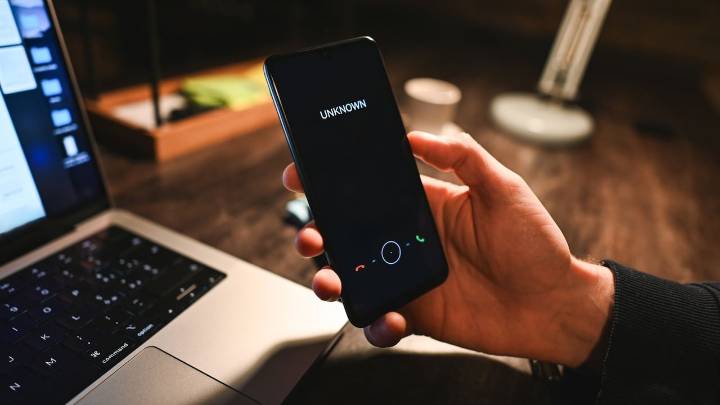 El método de guardar contactos como ‘AA’ ya no sirve de nada: esta sería la nueva técnica que lo está reemplazando