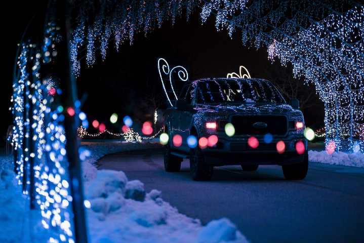 3 places to see spectacular drive-thru Christmas lights around Grand Rapids