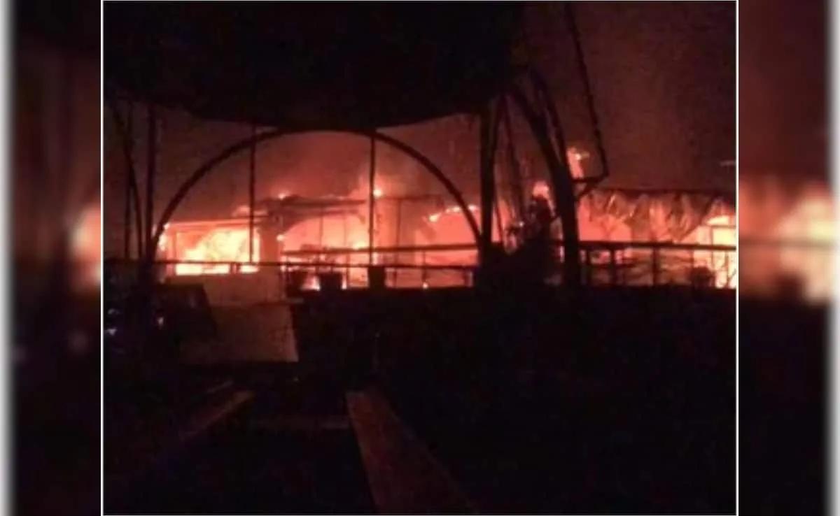 25 killed in major fire at restaurant