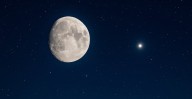 ¡La Luna y Júpiter se unirán en el cielo! Así podrás ver esta conjunción celeste