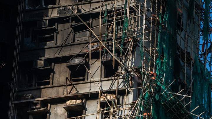 Ascienden a 151 los muertos por el gran incendio de Hong Kong