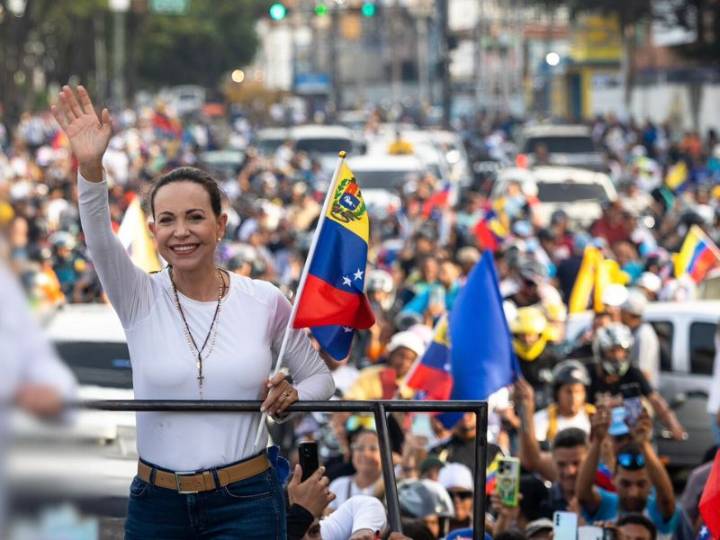 Entre protestas y críticas: María Corina Machado recibe Nobel de la Paz