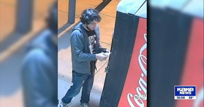 Search continues for missing Wichita man last seen at Lake Aftton