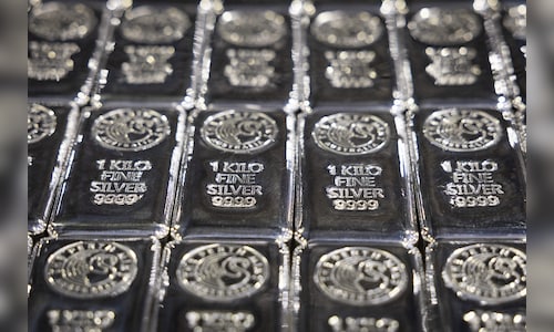 Silver becomes the new favourite amid strong buying, low recycling and rising imports