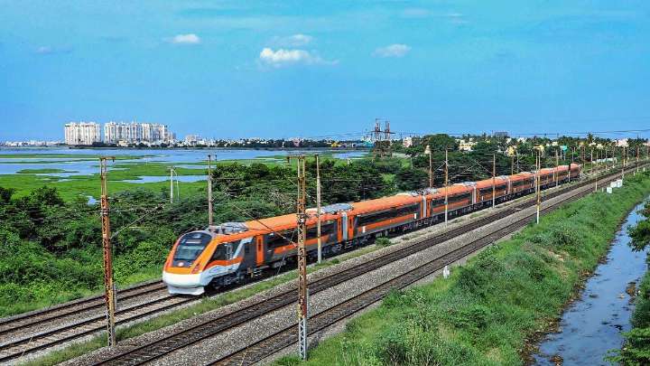 Regional flavours on board: Indian Railways plans local cuisine in Vande Bharat trains