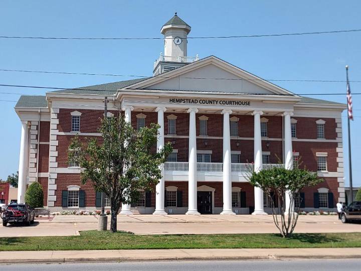 Hempstead County Quorum Court adopts 2026 budget