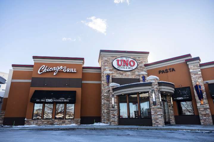 UNO Pizzeria & Grill reopens in Saginaw Township after year