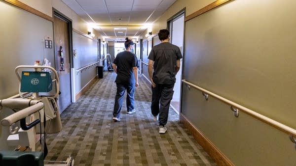 COVID-19 pandemic narrowed health industry pay gap