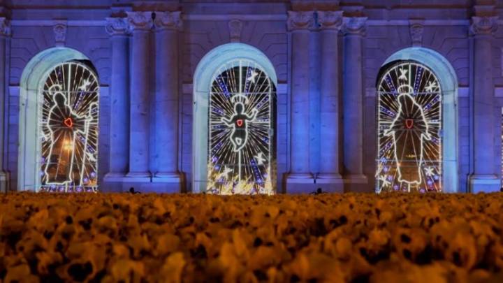 Madrid enciende la Navidad: 13 millones de luces LED adornan 240 calles