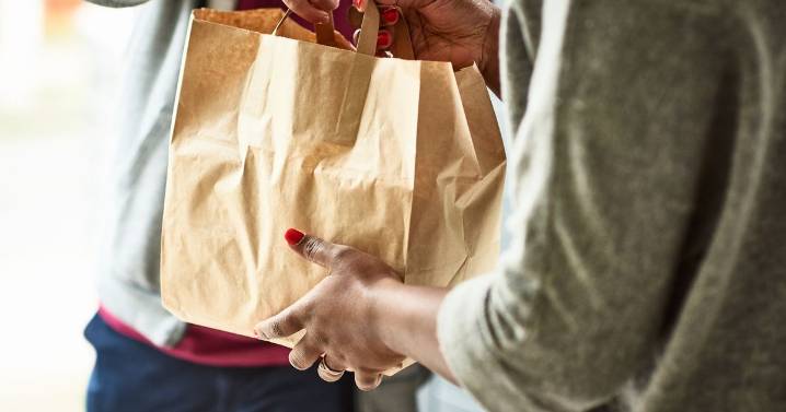 Major UK supermarket offering free deliveries this weekend ahead of Christmas