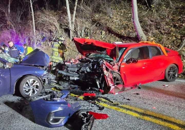 3 people hurt in central Pa. crash involving 4 vehicles