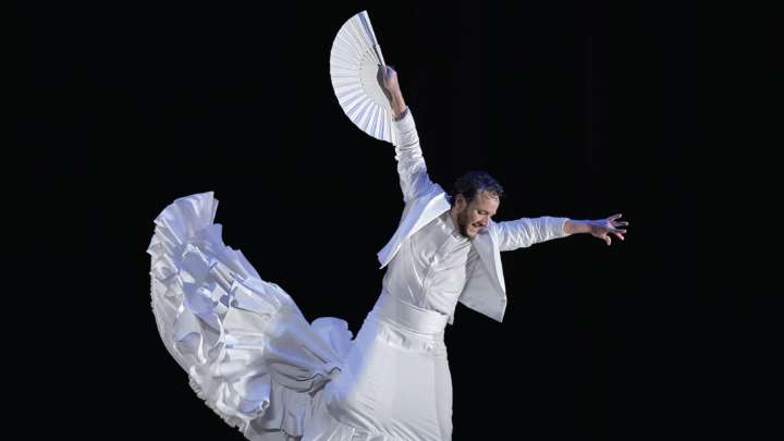 Manuel Liñán rompe los roles de género del flamenco con su espectáculo ‘Bailaor@’