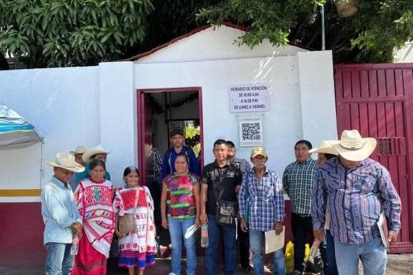 Exigen a SICT liberar recursos para caminos artesanales