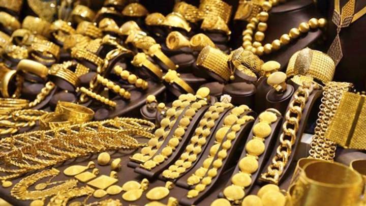 Gold Today Rate, December 4: Check 18, 22 and 24 carat gold prices Chennai, Mumbai, Delhi, Kolkata and other cities