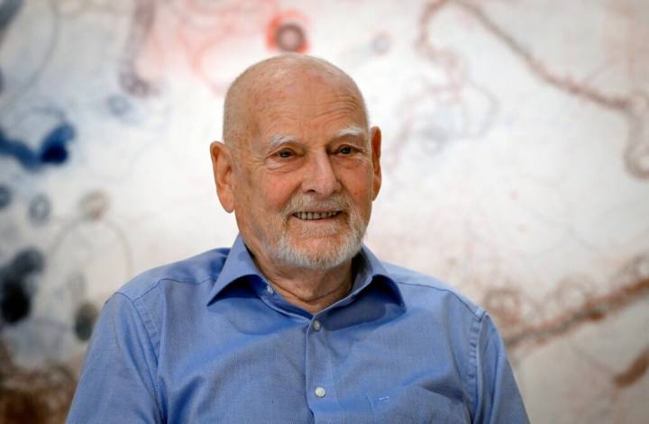 Theodor Pištěk, Czech Oscar-winning costume designer, dies at 93