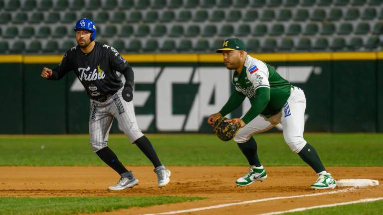 Yaquis despliega su poder ofensivo ante Cañeros en Los Mochis