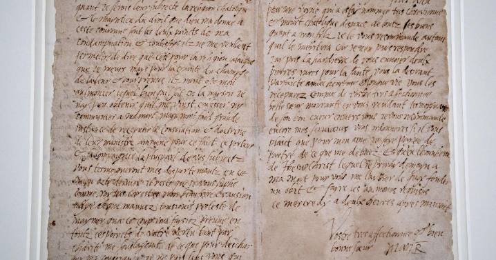 Mary Queen of Scots’ last letter to go on show for first time in nearly a decade