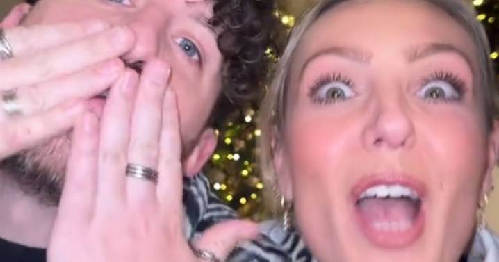 Amy Dowden flooded with support after update hours before Strictly quarter