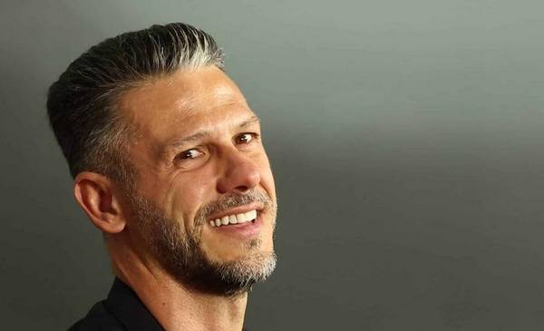 Acaramelado: Demichelis viajó hasta Mendoza para besarse con otra mujer en pleno divorcio
