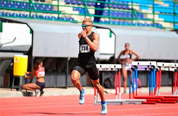 Venezuela y Colombia ganan en el 4×400, tras los oros individuales de Padrino y Licona