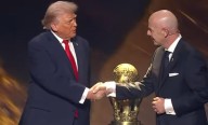 Donald Trump recibe Premio de la Paz de la FIFA