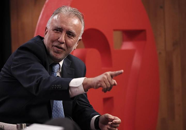 Torres espera ganar en 2027 con un pacto «progresista» sin cerrar la puerta a CC