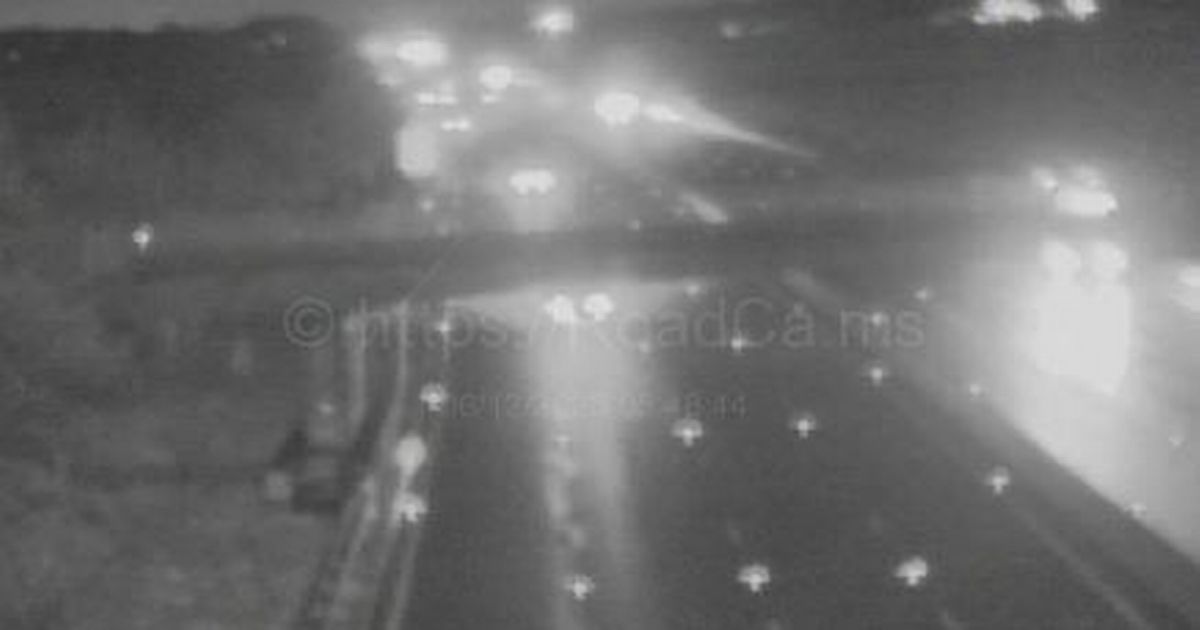 M6 shut after car overturned