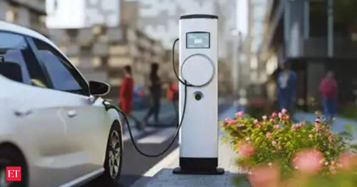 Record year-end EV discounts: Automakers slash prices to boost sluggish demand