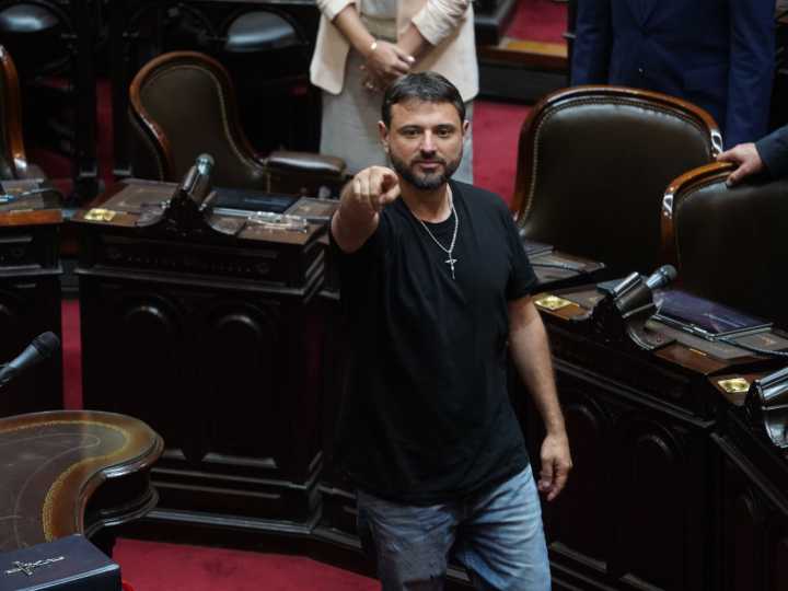 Los cuestionables gestos de Juan Grabois durante la jura de los nuevos diputados