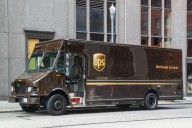 Pass the 'Porch Pirates Act' to crack down on holiday