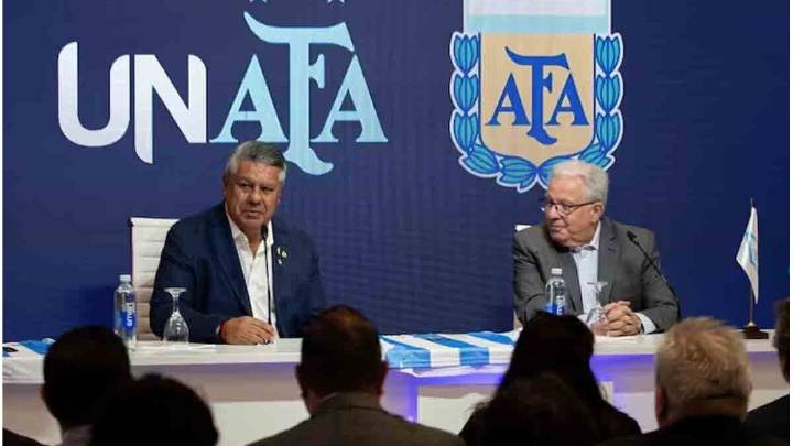 Tras la intimación del Gobierno, se cayó la web de la Universidad de la AFA